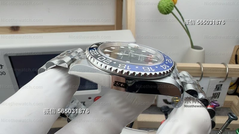 VS国米圈吊打C厂?实测对比:蓝黑圈无白痕+蓝膜镜面,细节赢麻了! | 奈斯探表 VS国米圈吊打C厂?实测对比:蓝黑圈无白痕+蓝膜镜面,细节赢麻了! | 奈斯探表