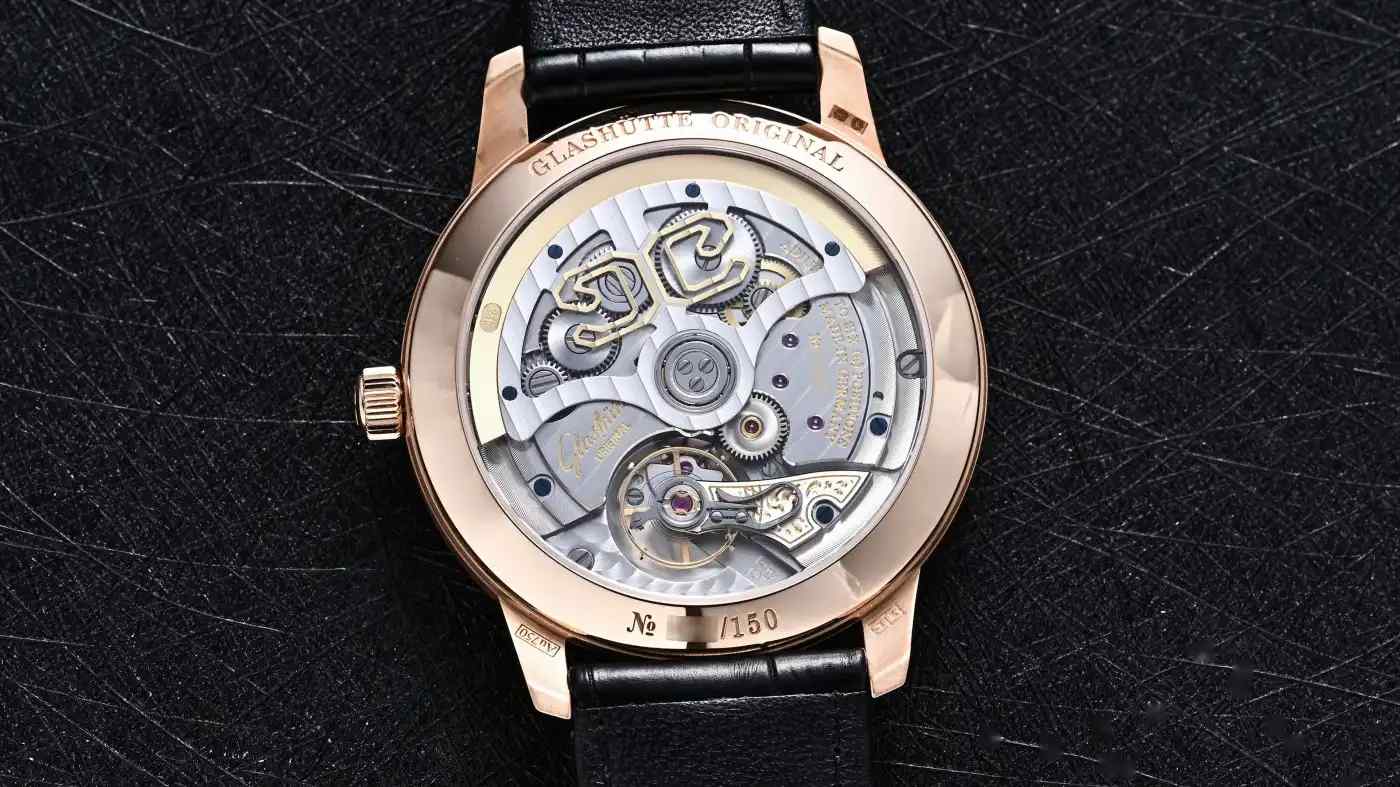 全球仅8枚！格拉苏蒂原创×梅森联名表震撼来袭，瓷盘工艺美到窒息 | 奈斯探表