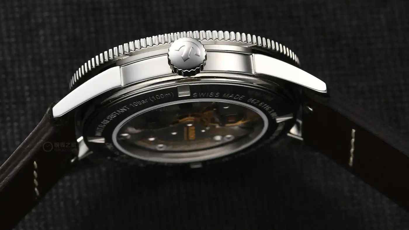 1962枚限量珍藏！雷达库克船长世界时腕表复刻经典，80小时动储+防磁机芯重塑复古传奇 | 奈斯探表