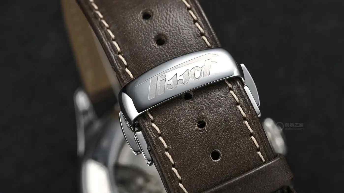 穿越时空的机械浪漫！天梭1938复刻计时码表上市，双刻度盘还原历史经典 | 奈斯探表