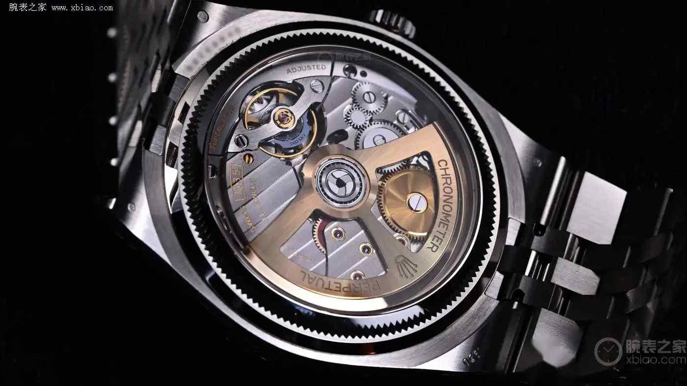 价格差20倍！劳力士陆使型VS帝舵皇家，豪华运动表亲兄弟终极对决 | 奈斯探表