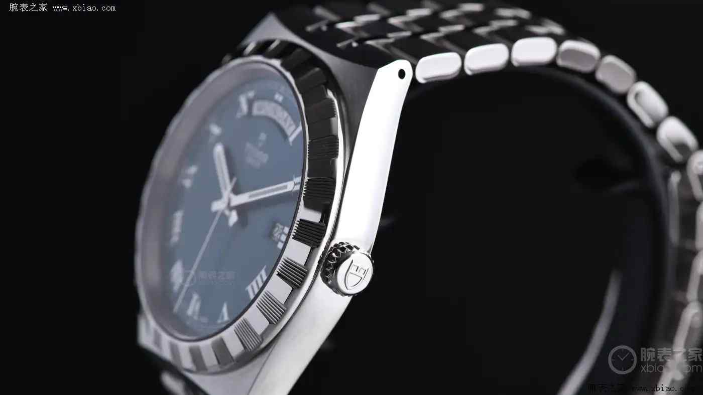 价格差20倍！劳力士陆使型VS帝舵皇家，豪华运动表亲兄弟终极对决 | 奈斯探表