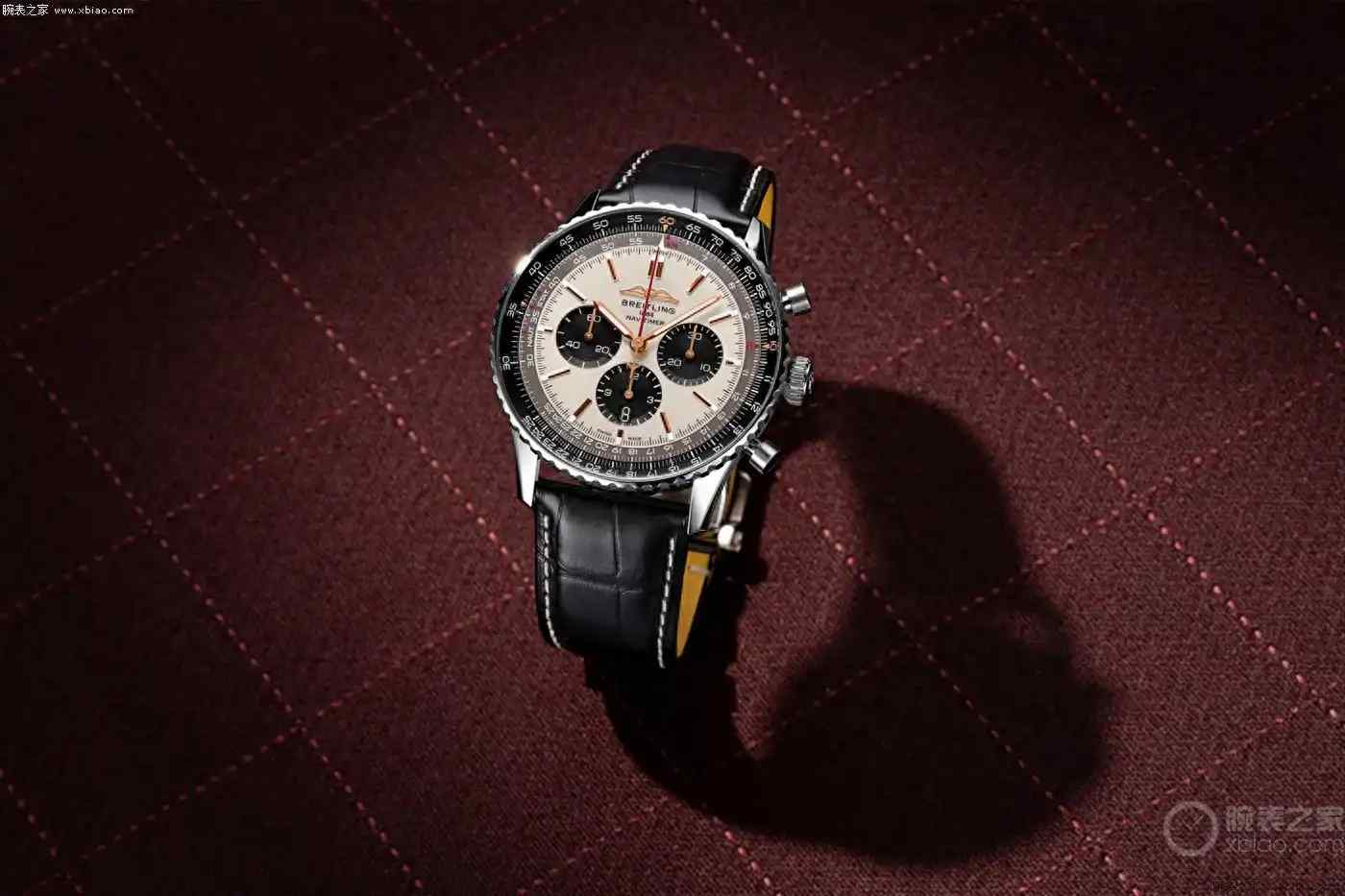 百年灵×瑞士航空限量款震撼首发!A350客机配色表盘+机长亲笔签名 | 奈斯探表 百年灵×瑞士航空限量款震撼首发!A350客机配色表盘+机长亲笔签名 | 奈斯探表