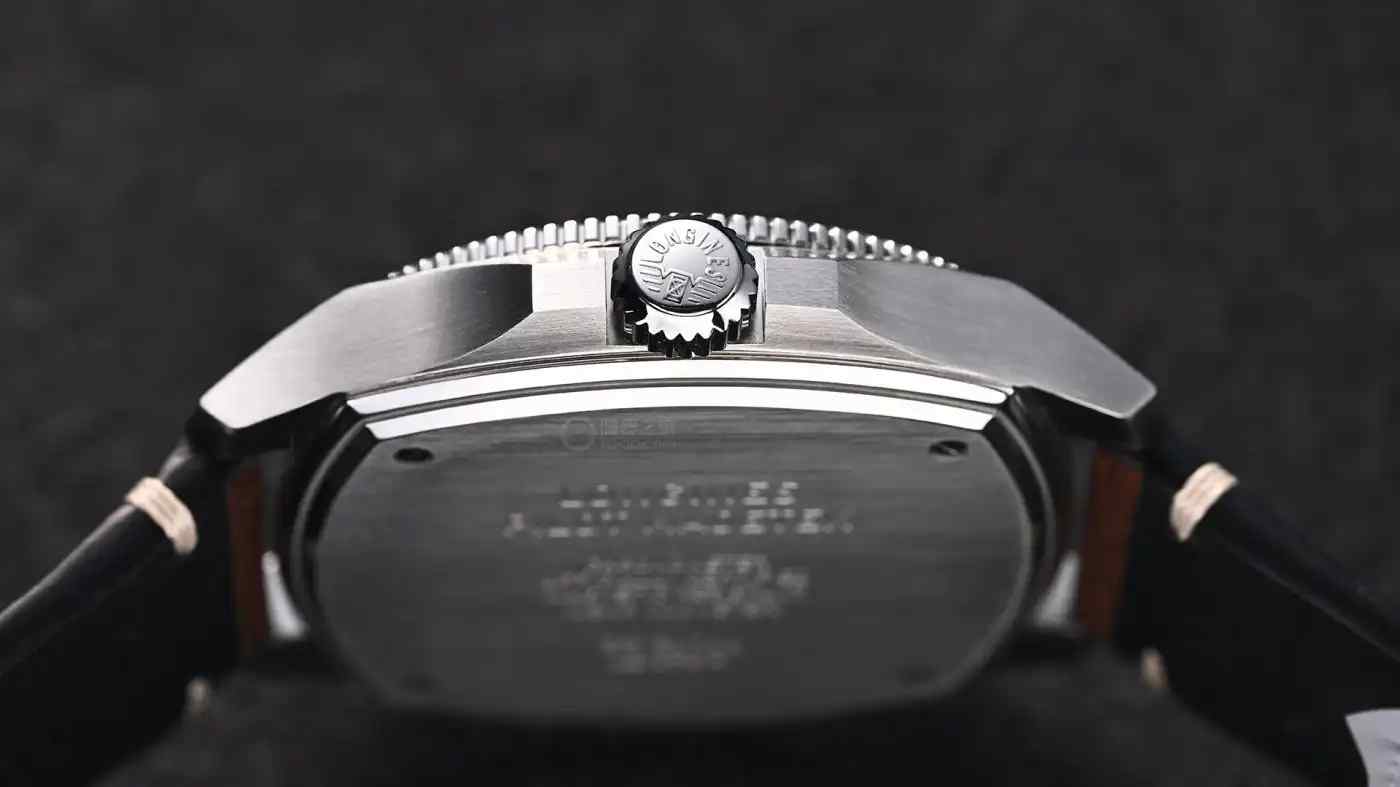硬核军表重生!浪琴捷克空军1935复刻版震撼上市,硅游丝加持战力爆表 | 奈斯探表 硬核军表重生!浪琴捷克空军1935复刻版震撼上市,硅游丝加持战力爆表 | 奈斯探表