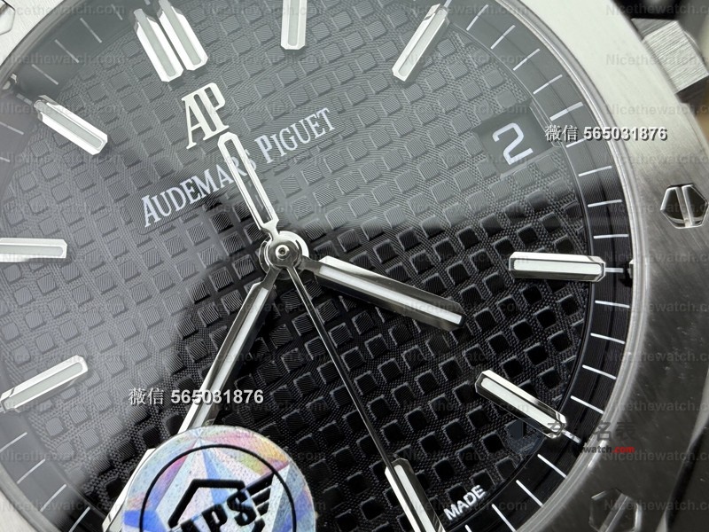 爱彼15500复刻天花板？APS厂4302一体机芯实测，细节竟逼真到这种程度！ | 奈斯探表