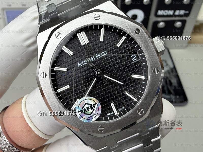 爱彼15500复刻天花板？APS厂4302一体机芯实测，细节竟逼真到这种程度！ | 奈斯探表