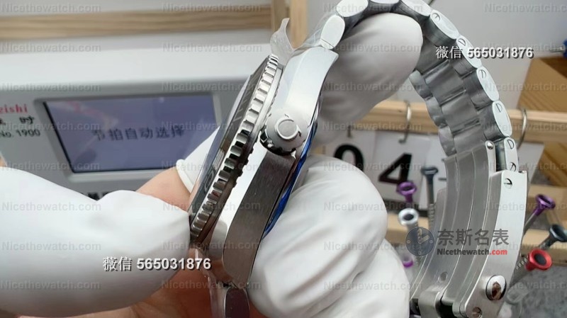 VS厂海马600推小尺寸了！39.5mm男女通吃，搭载8800一体机芯，细节能打还防水？ | 奈斯探表