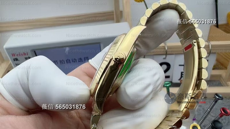 RC双历黑冰糖 vs QF黑冰糖：210克高配重VS三大版本怎么选？深度测评告诉你答案！ | 奈斯探表