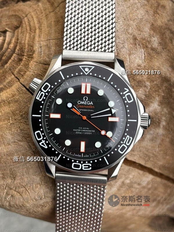 钢与钛的终极对决!VS海马300橘色版vs无暇赴死V4,谁才是性价比王者? | 奈斯探表 钢与钛的终极对决!VS海马300橘色版vs无暇赴死V4,谁才是性价比王者? | 奈斯探表