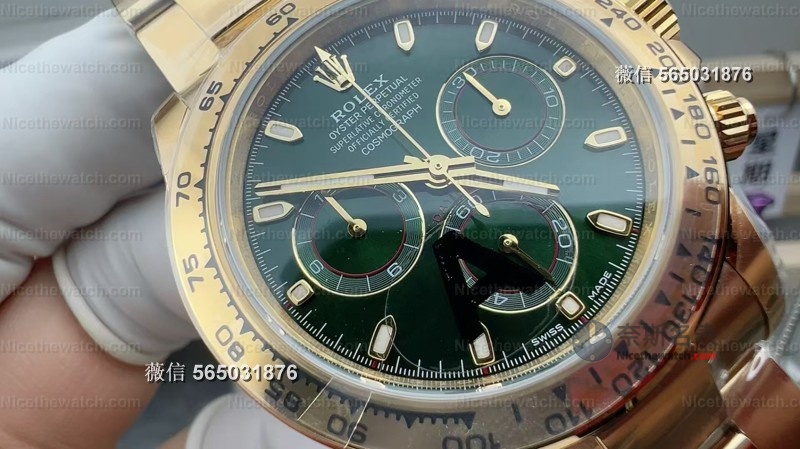 戴了14天VS绿金迪V3配重版,我终于敢在表友面前抬手腕了! | 奈斯探表 戴了14天VS绿金迪V3配重版,我终于敢在表友面前抬手腕了! | 奈斯探表