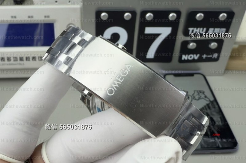 VS厂欧米茄海马300米V4蓝盘深度评测：细节拉满，真正“原厂级”复刻 | 奈斯探表