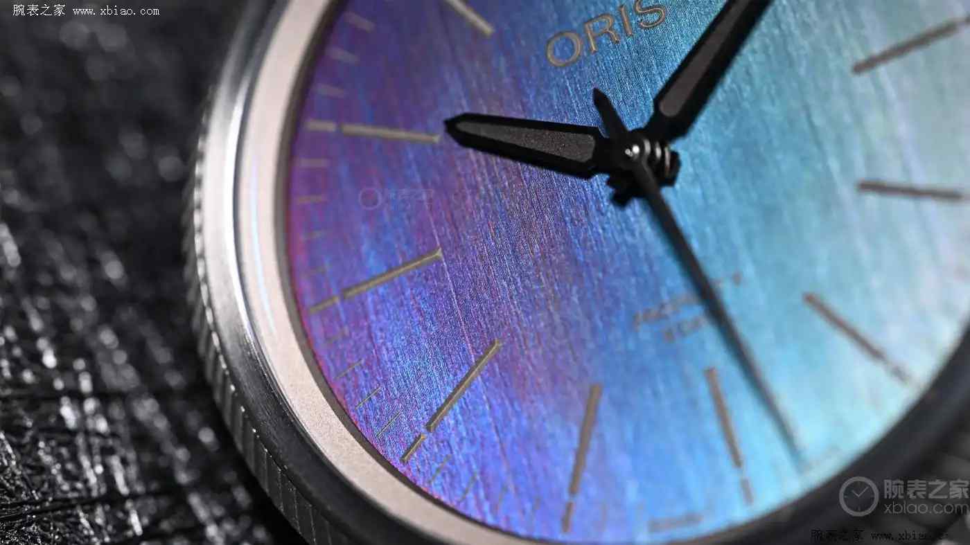 把彩虹戴手上!豪利时黑科技表盘,阳光下的炫彩绝了! | 奈斯探表 把彩虹戴手上!豪利时黑科技表盘,阳光下的炫彩绝了! | 奈斯探表