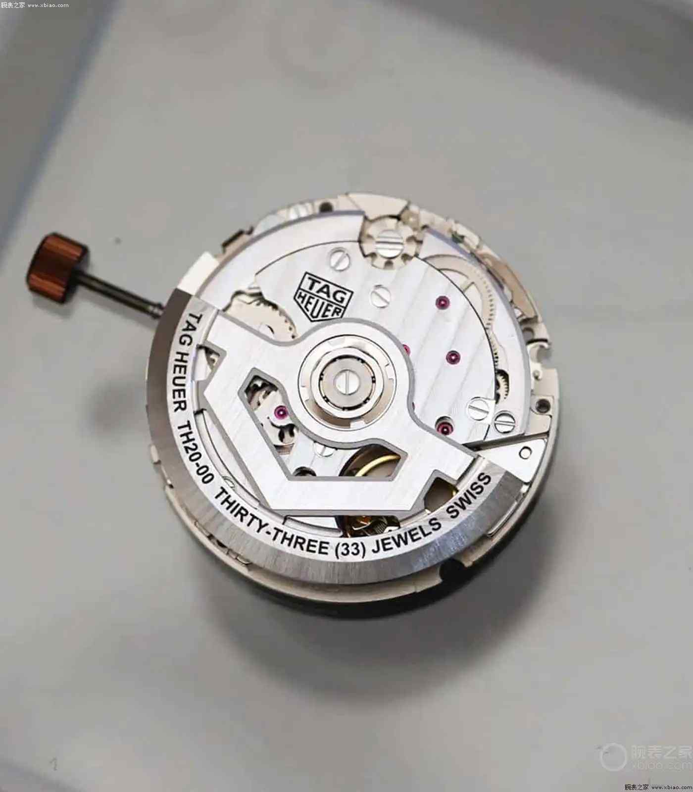 金价狂飙！泰格豪雅17万“全金猛兽”镂空计时，这波入手真香？ | 奈斯探表