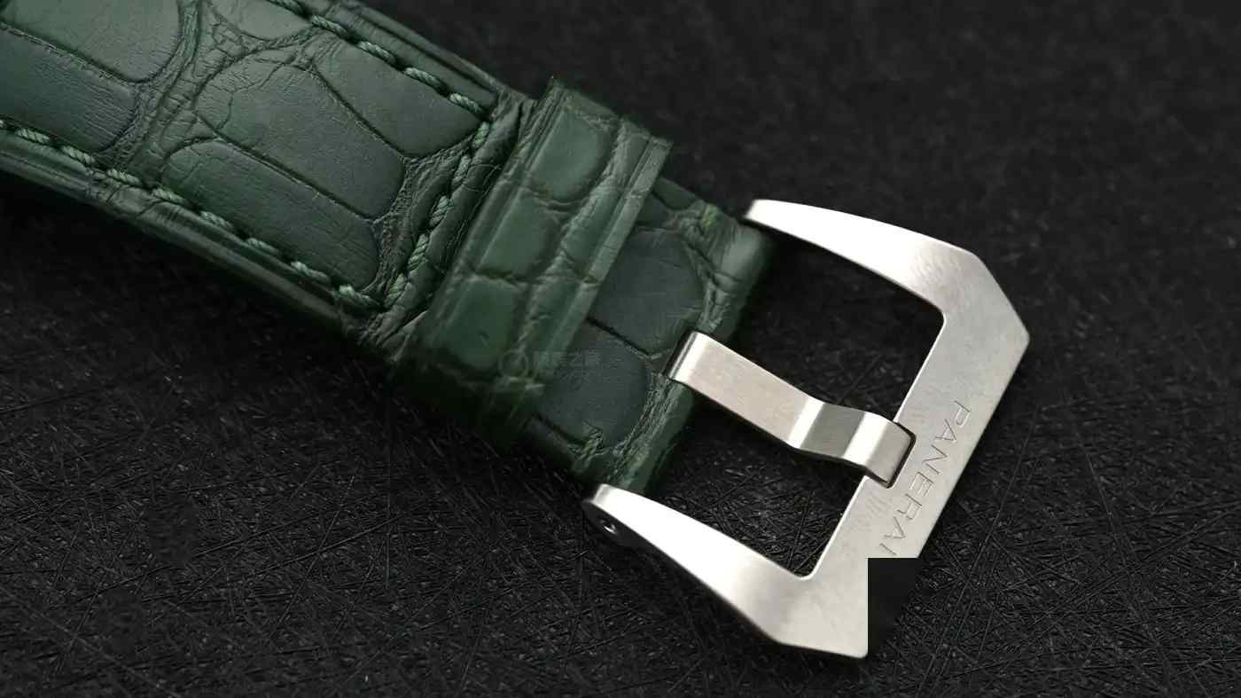 意大利海军血统！沛纳海军绿飞返计时腕表，辨识度满分稀缺上市 | 奈斯探表