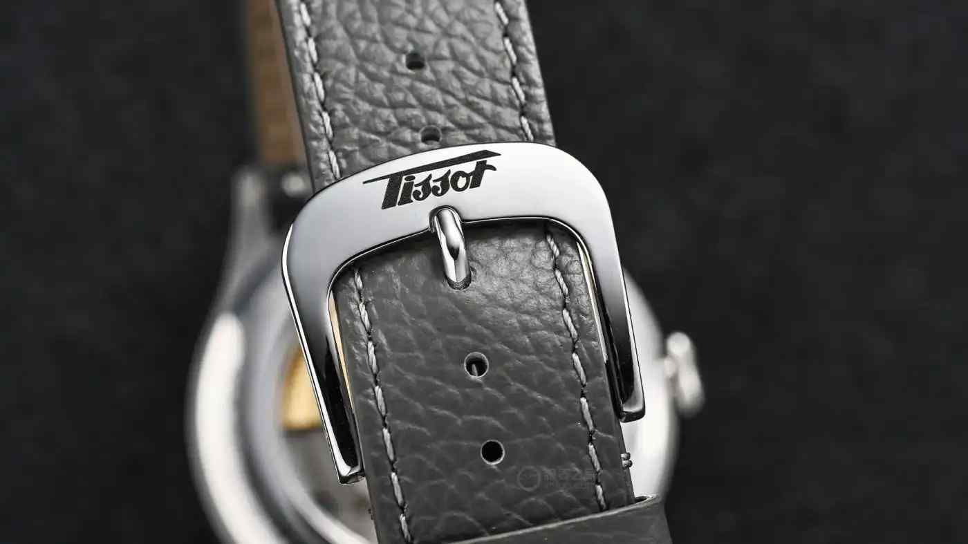 不到七千块，拿下复古天花板！天梭三文鱼盘腕表，颜值与实力并存 | 奈斯探表