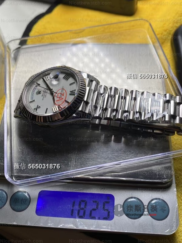 VS星期日志V2配重版实测：182克真压手感+丹东3255机芯，细节还原度炸裂！ | 奈斯探表