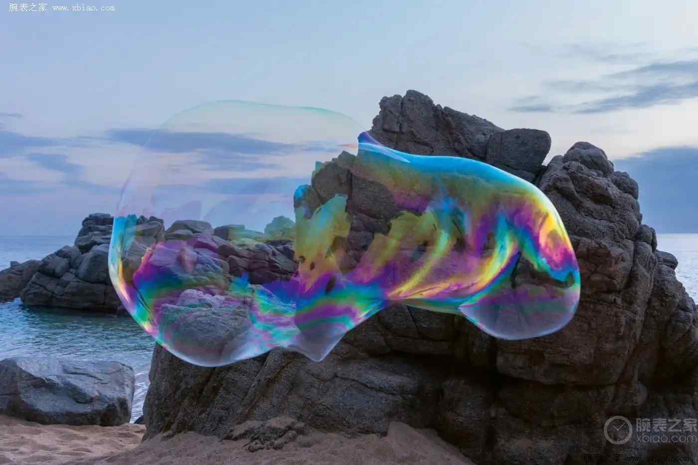 把彩虹戴手上!豪利时黑科技表盘,阳光下的炫彩绝了! | 奈斯探表 把彩虹戴手上!豪利时黑科技表盘,阳光下的炫彩绝了! | 奈斯探表