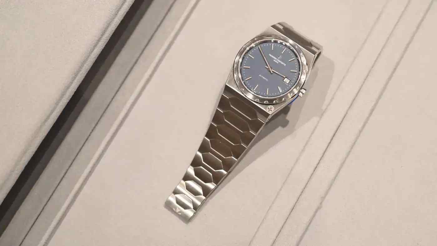 2025年必抢！江诗丹顿钢王222提表全记录，仪式感拉满！ | 奈斯探表