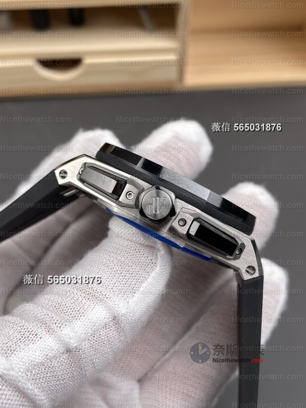 不再是改机芯！APS厂26420黑陶瓷升级4401一体芯，陶瓷圈+快拆带太香了 | 奈斯探表