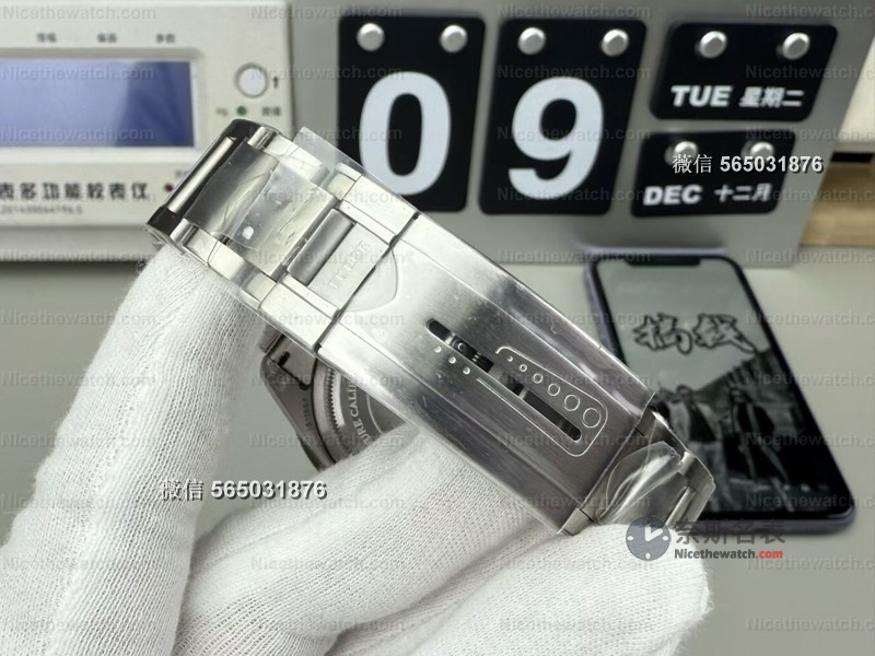 潜水表也能轻如羽?ZF厂钛土豆25600TN深度评测,过敏体质也能戴! | 奈斯探表 潜水表也能轻如羽?ZF厂钛土豆25600TN深度评测,过敏体质也能戴! | 奈斯探表