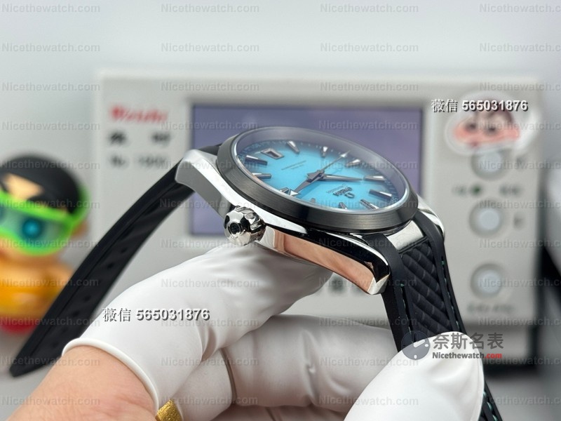 我试戴了VS海马150新款陶瓷圈绿松石渐变盘：这细节，真的让我心动了！ | 奈斯探表