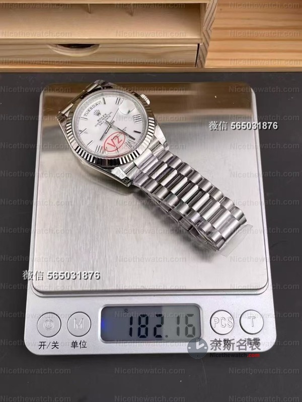 戴了VS DD V2配重版三天,182克压手感+3255机芯,这才是真DD! | 奈斯探表 戴了VS DD V2配重版三天,182克压手感+3255机芯,这才是真DD! | 奈斯探表