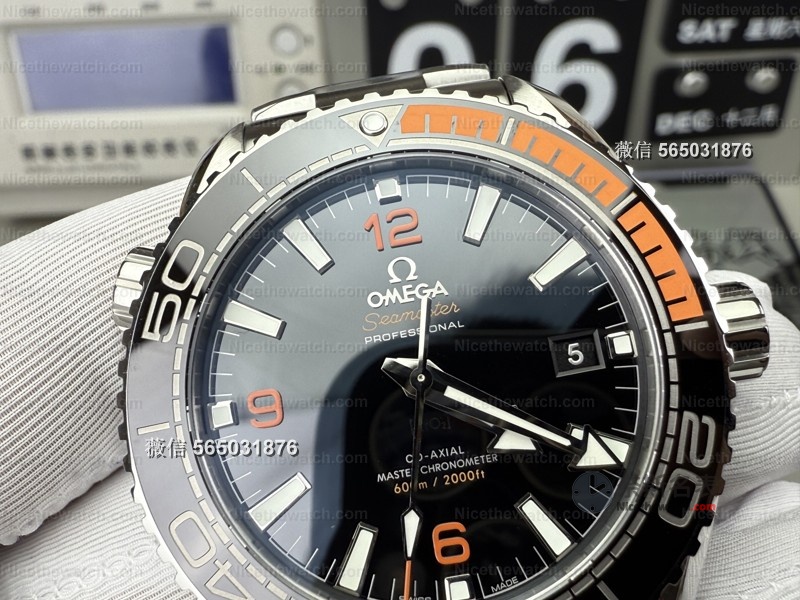 戴了VS厂“四分之一橙”海马600米两周,朋友真以为我花8万买的! | 奈斯探表 戴了VS厂“四分之一橙”海马600米两周,朋友真以为我花8万买的! | 奈斯探表