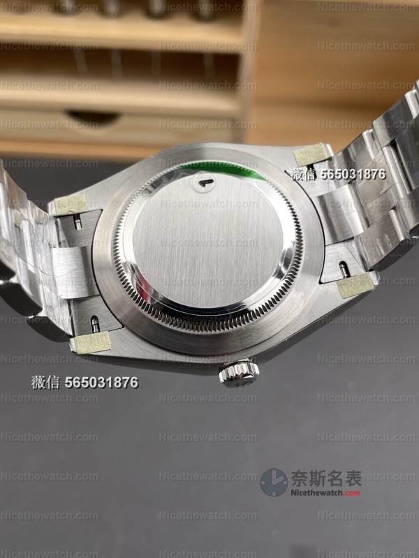 不是原版买不起,而是VS厂泡泡盘更有性价比!蒂芙尼蓝+彩色刻度太上头 | 奈斯探表 不是原版买不起,而是VS厂泡泡盘更有性价比!蒂芙尼蓝+彩色刻度太上头 | 奈斯探表