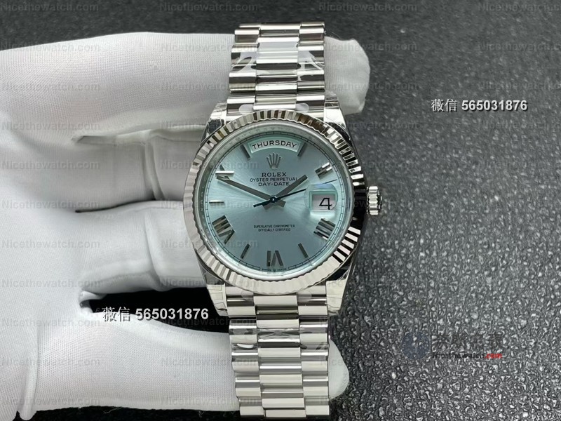 冰蓝放射纹+罗马钉条刻度！VS厂新款VS冰蓝DD日历型V1/V2版本怎么选？ | 奈斯探表