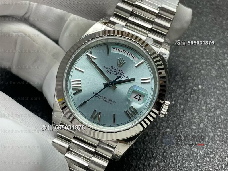 冰蓝放射纹+罗马钉条刻度！VS厂新款VS冰蓝DD日历型V1/V2版本怎么选？ | 奈斯探表