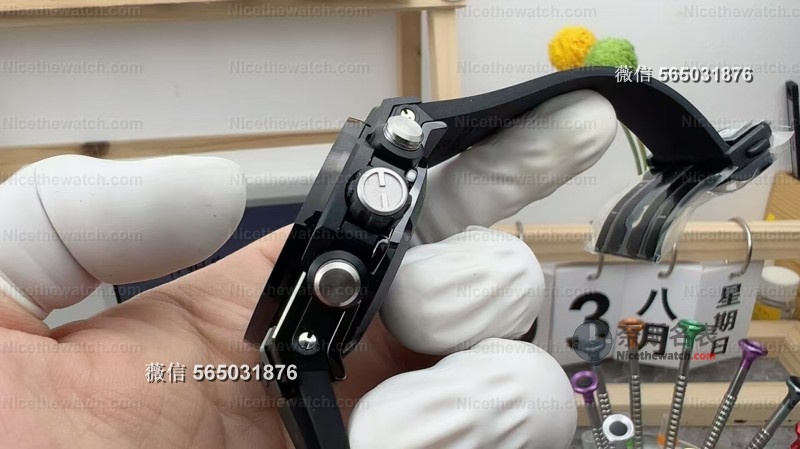 全黑化+磨砂颗粒感!BBF宇舶大爆炸黑陶瓷细节拉满,夜光计时全到位! | 奈斯探表 全黑化+磨砂颗粒感!BBF宇舶大爆炸黑陶瓷细节拉满,夜光计时全到位! | 奈斯探表