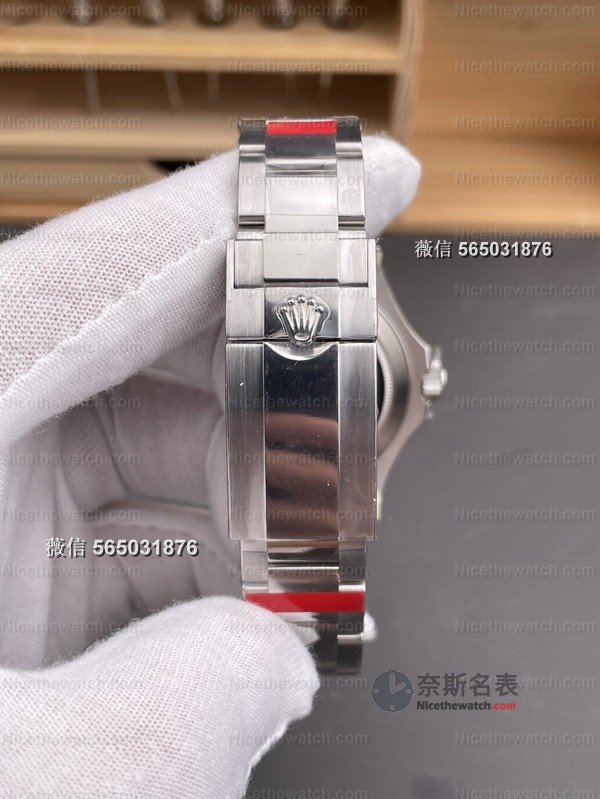 秒针蓝得刚刚好！VS灰游艇丹东3235评测：夜光饱满、圈口不割手、日历瞬跳！ | 奈斯探表