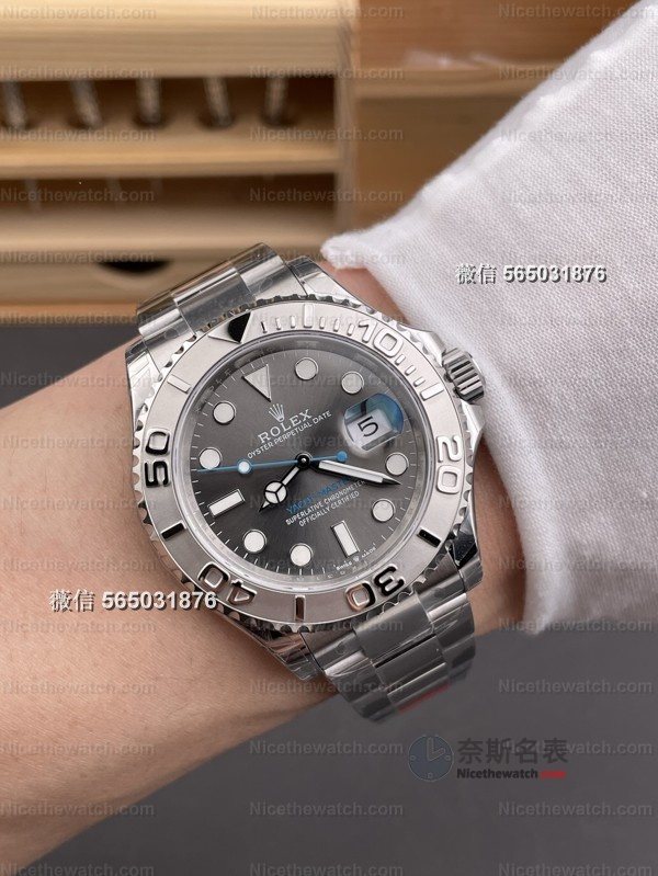 秒针蓝得刚刚好！VS灰游艇丹东3235评测：夜光饱满、圈口不割手、日历瞬跳！ | 奈斯探表