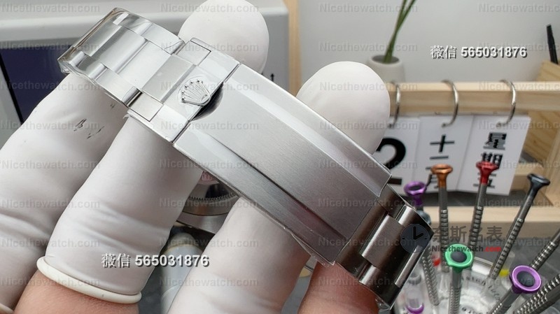 首发四代绿水鬼!ARF厂果木绿圈+丹东3235机芯,细节竟不输VS? | 奈斯探表 首发四代绿水鬼!ARF厂果木绿圈+丹东3235机芯,细节竟不输VS? | 奈斯探表