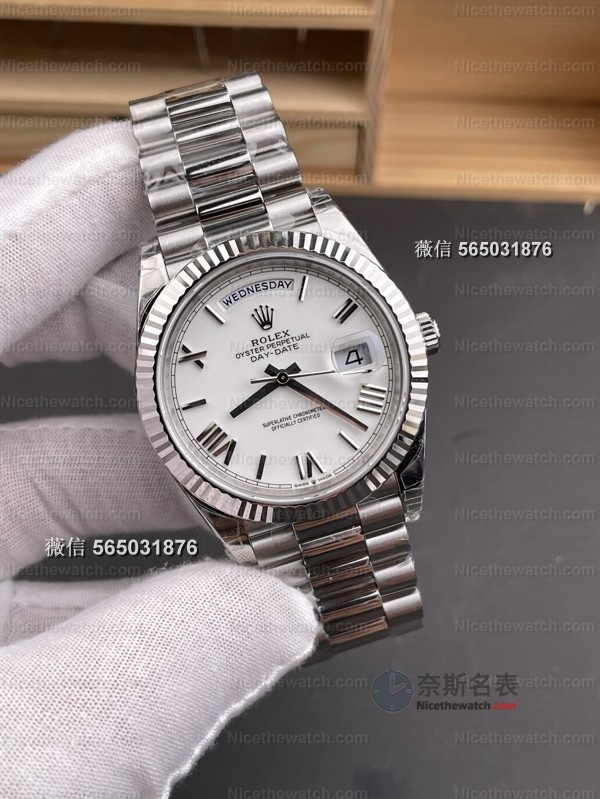 VS星期日志V2配重版实测：182克真压手感+丹东3255机芯，细节还原度炸裂！ | 奈斯探表