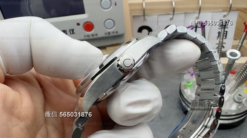 小表盘杀回来了！VS厂欧米茄海马铁霸38mm，低调复古却细节拉满 | 奈斯探表