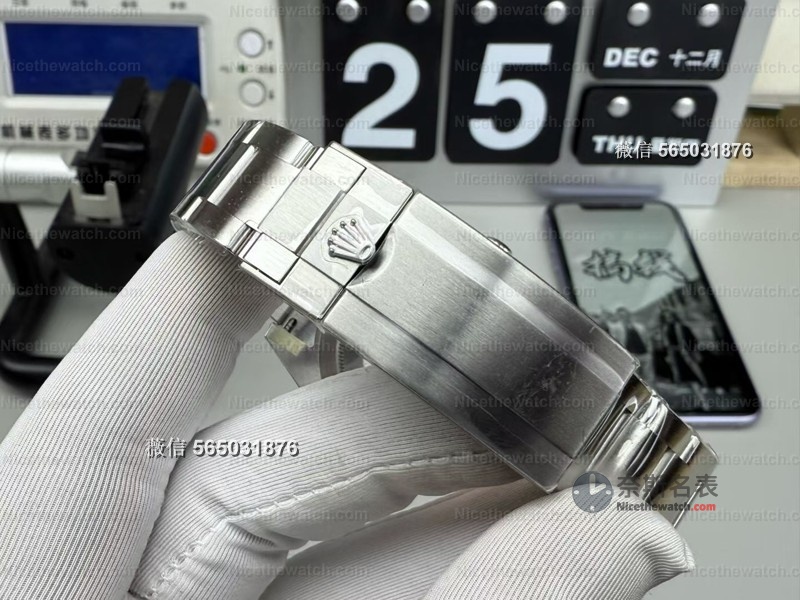 果木绿上线!ARF四代绿水鬼配丹东3235机芯,细节炸裂性价比逆天 | 奈斯探表 果木绿上线!ARF四代绿水鬼配丹东3235机芯,细节炸裂性价比逆天 | 奈斯探表