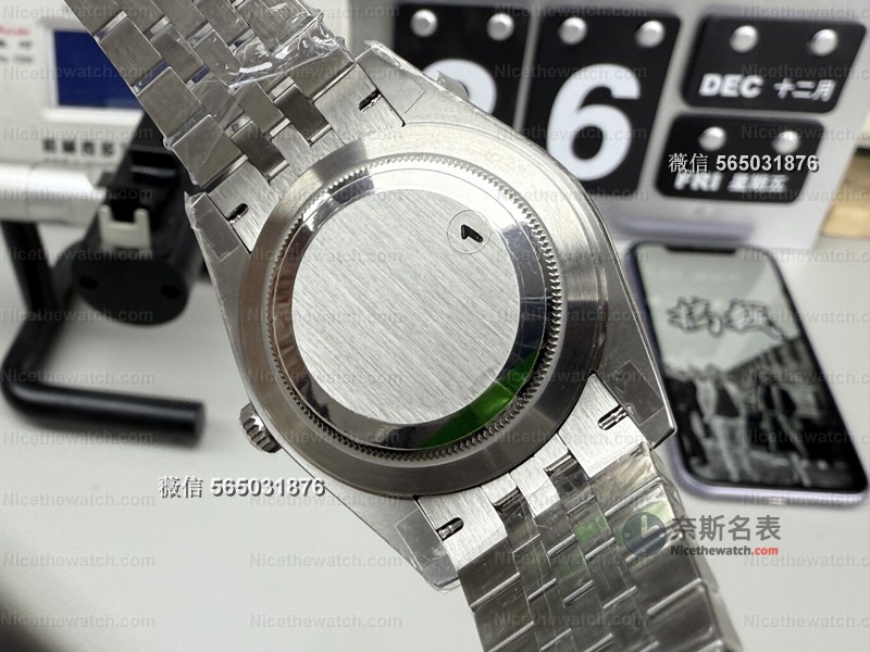 狗牙圈闪到反光？VS厂绿萝日志V2细节解析，这做工真的像正品？ | 奈斯探表