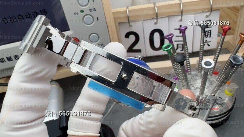 小手腕福音！VS厂欧米茄38mm黑盘海马复刻表深度评测：丹东8800机芯+54小时储能真香！ | 奈斯探表