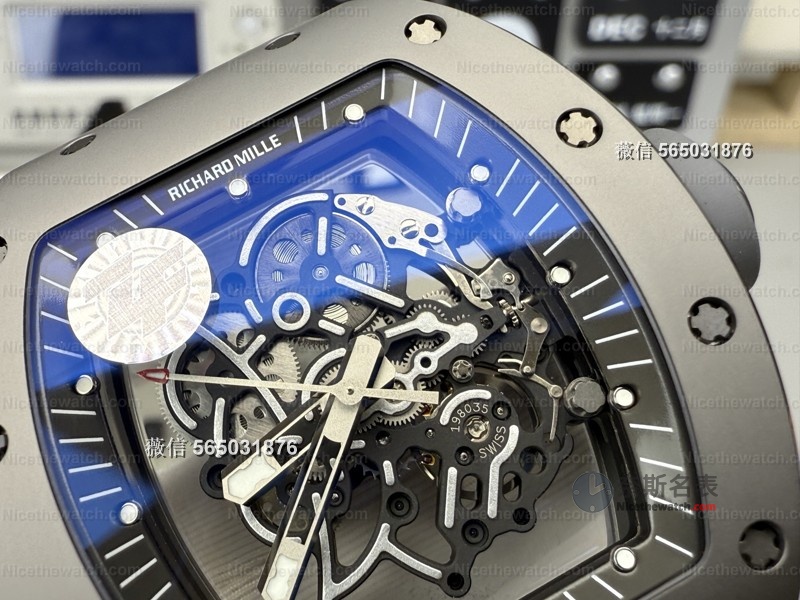 1450硬度“太空灰”上手!ZF厂RM055碳化钛表壳评测:真碳化钛+RMUL2机芯,硬核玩家闭眼 | 奈斯探表 1450硬度“太空灰”上手!ZF厂RM055碳化钛表壳评测:真碳化钛+RMUL2机芯,硬核玩家闭眼 | 奈斯探表