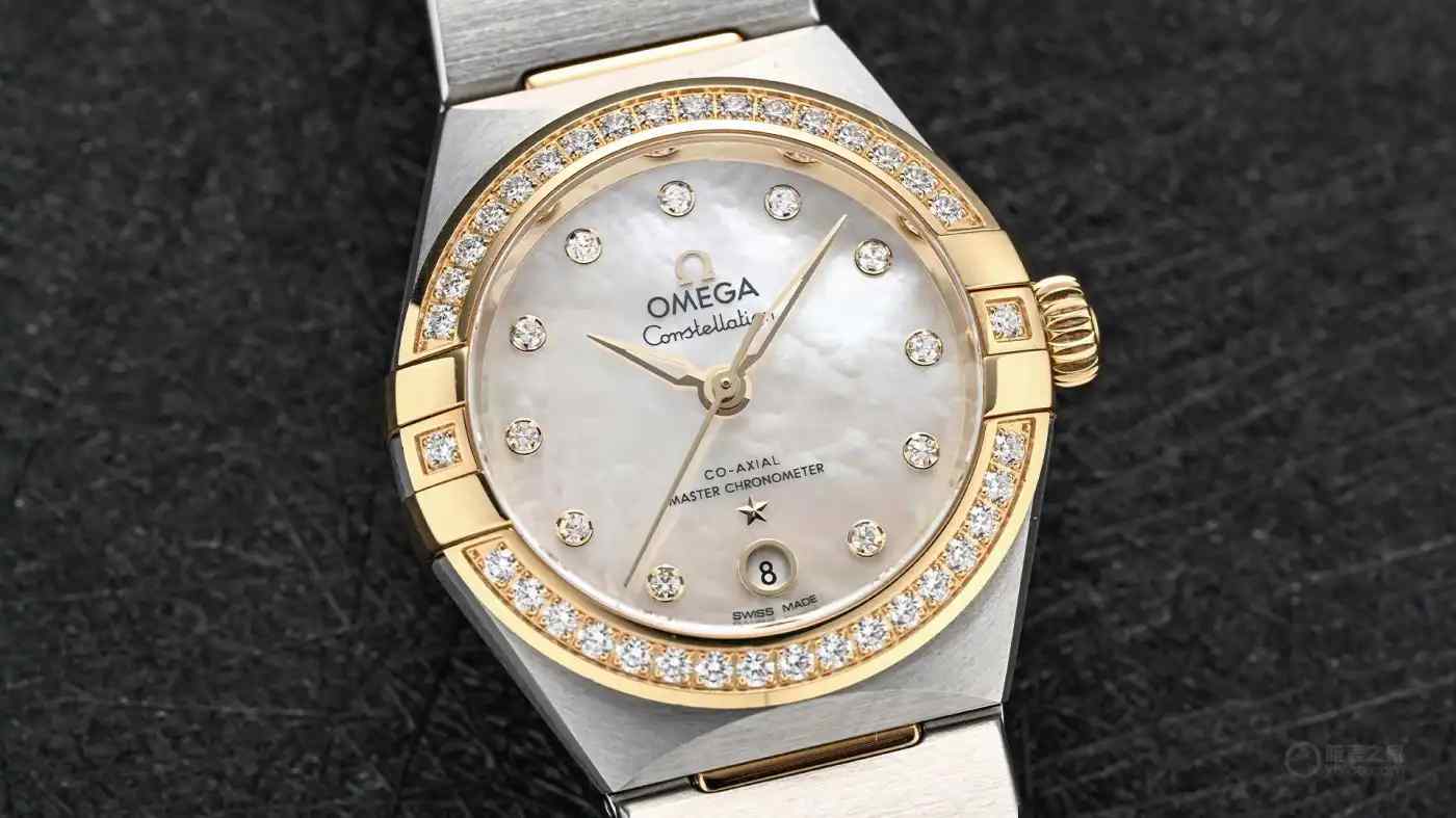 欧米茄星座女表凭什么火了40年?曼哈顿爪设计全解析,间金镶钻款美翻了! | 奈斯探表 欧米茄星座女表凭什么火了40年?曼哈顿爪设计全解析,间金镶钻款美翻了! | 奈斯探表