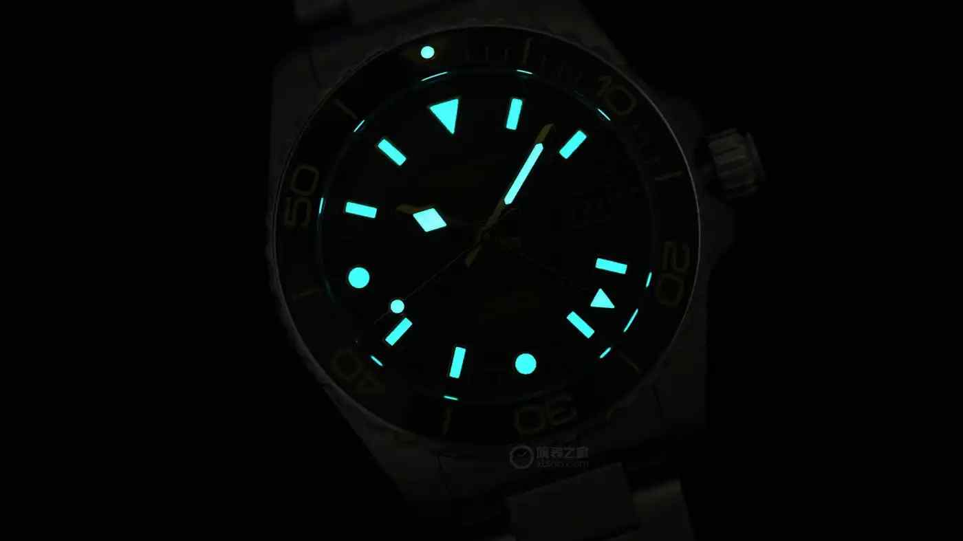 出差旅行必备!浪琴康卡斯GMT深度评测,潜水表+两地时究竟有多香? | 奈斯探表 出差旅行必备!浪琴康卡斯GMT深度评测,潜水表+两地时究竟有多香? | 奈斯探表