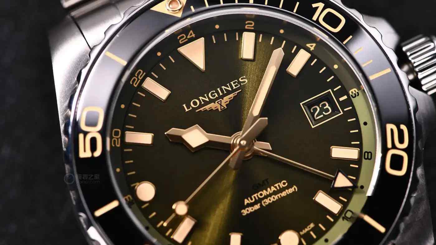 出差旅行必备!浪琴康卡斯GMT深度评测,潜水表+两地时究竟有多香? | 奈斯探表 出差旅行必备!浪琴康卡斯GMT深度评测,潜水表+两地时究竟有多香? | 奈斯探表