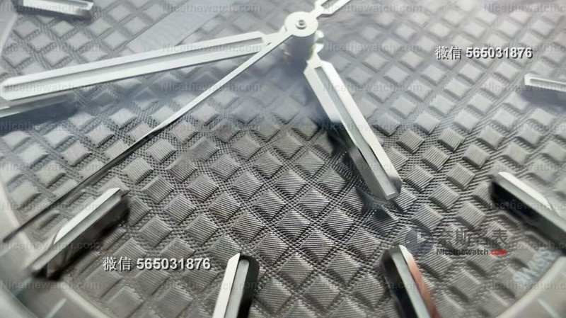 VS终于做AP了!VS新款AP橡树15500灰盘深度对比APS,谁更值得入? | 奈斯探表 VS终于做AP了!VS新款AP橡树15500灰盘深度对比APS,谁更值得入? | 奈斯探表