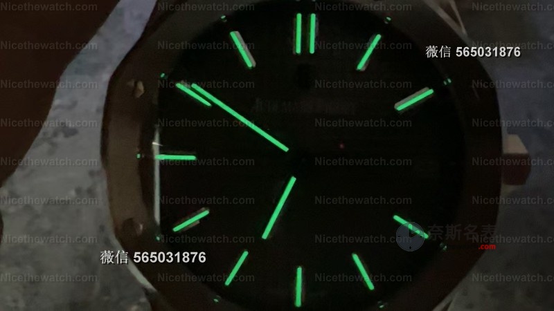 VS终于做AP了!VS新款AP橡树15500灰盘深度对比APS,谁更值得入? | 奈斯探表 VS终于做AP了!VS新款AP橡树15500灰盘深度对比APS,谁更值得入? | 奈斯探表