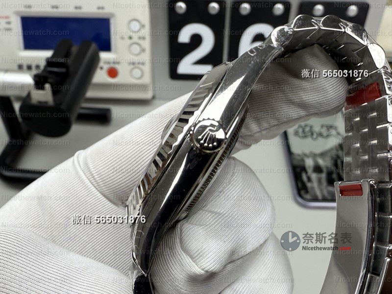 别再买旧版了！VS 41mm黑盘日志V2全面升级，狗牙圈闪、盘面无色差 | 奈斯探表