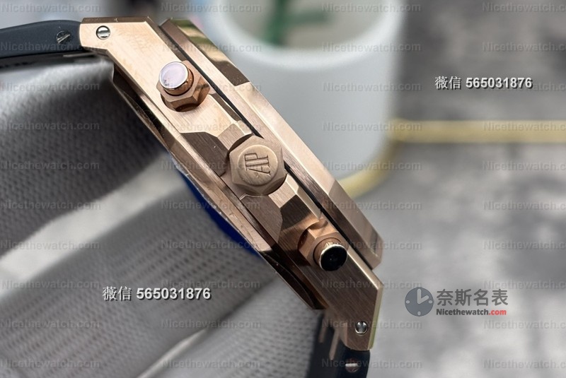 玩表5年,这款APS爱彼26240让我放弃原装?饼干盘+无卡度真香 | 奈斯探表 玩表5年,这款APS爱彼26240让我放弃原装?饼干盘+无卡度真香 | 奈斯探表