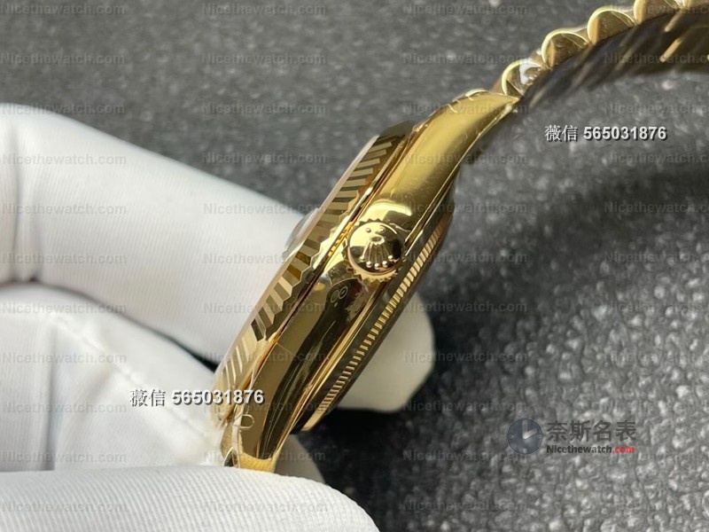 上手就被圈粉!VS烟熏绿DD日志,黑中透绿+70小时动储,太高级了 | 奈斯探表 上手就被圈粉!VS烟熏绿DD日志,黑中透绿+70小时动储,太高级了 | 奈斯探表