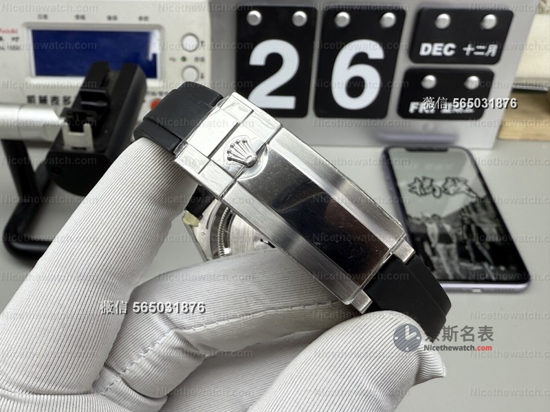 VS厂劳力士灰熊迪通拿深度实测:138克配重+丹东4131机芯,值不值得入? | 奈斯探表 VS厂劳力士灰熊迪通拿深度实测:138克配重+丹东4131机芯,值不值得入? | 奈斯探表