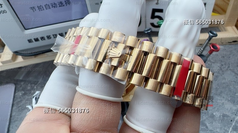 182克配重+丹东3255机芯!VS黑冰糖V2版实测:细节逆天,就差28克追平原装? | 奈斯探表 182克配重+丹东3255机芯!VS黑冰糖V2版实测:细节逆天,就差28克追平原装? | 奈斯探表